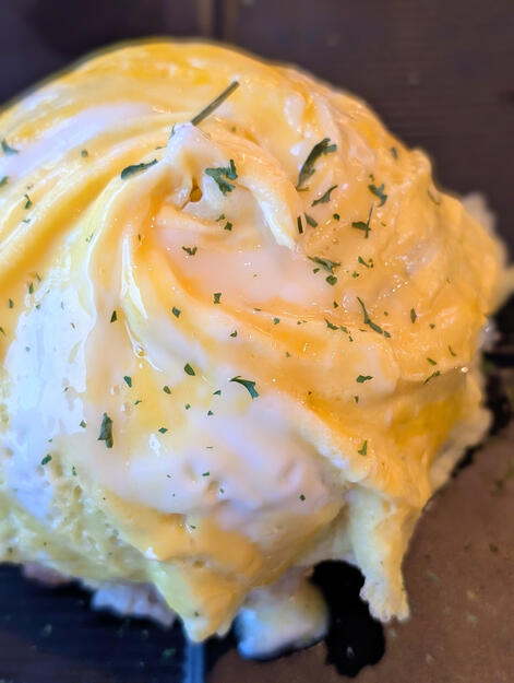 Tornado Omelette Rice